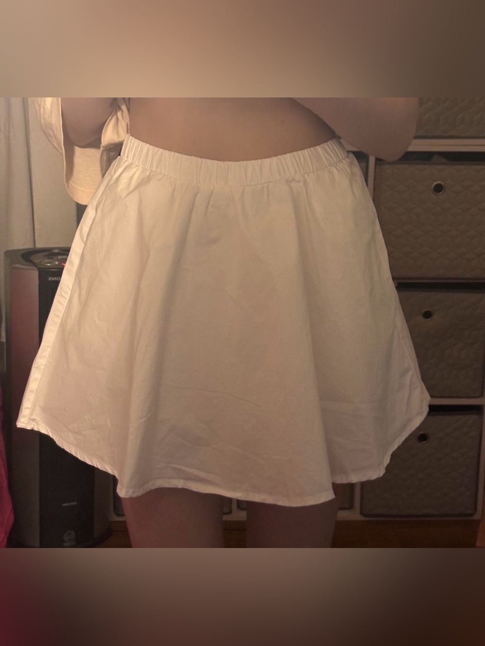 White poplin skort